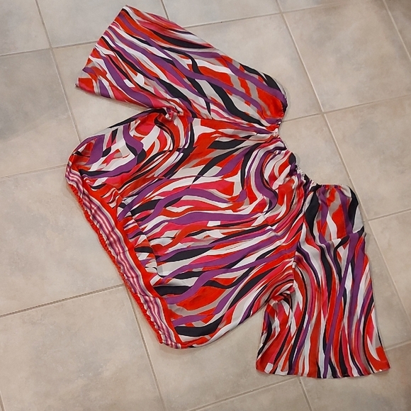 JM Collection Vibrant Swirl Off-Shoulder Blouse - Picture 5 of 5